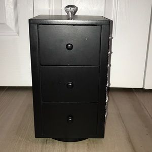 Black multifaceted jewelry box